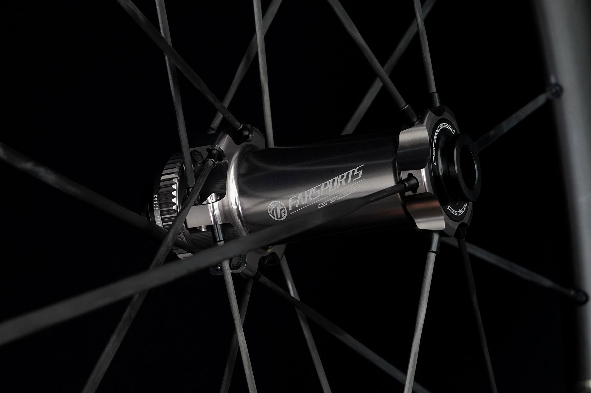 Farsports hub system close-up